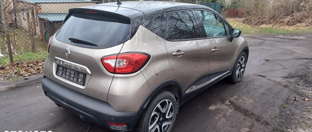 Renault Captur cena 35500 przebieg: 114000, rok produkcji 2014 z Poznań małe 79